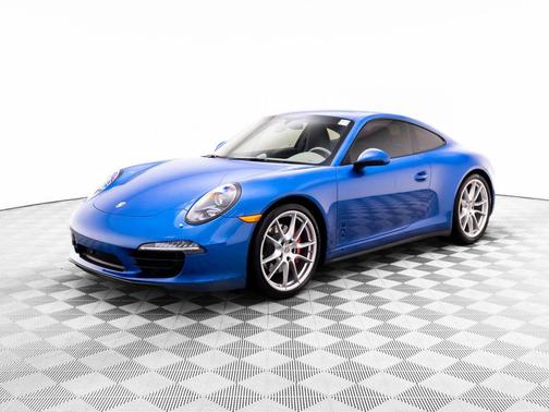Sapphire Blue Metallic 2015 Porsche 911 Carrera 4S