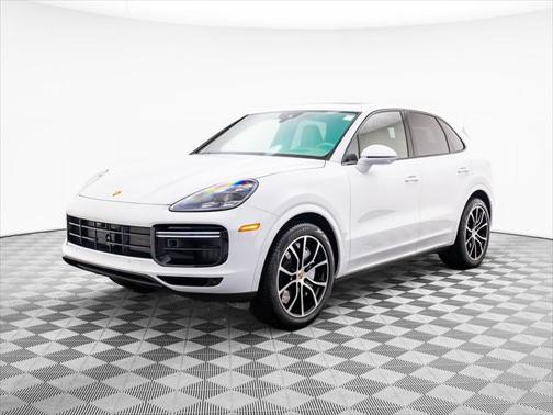 2023 Porsche Cayenne Turbo