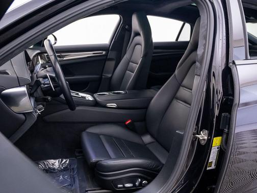Black 2021 Porsche Panamera Turbo S