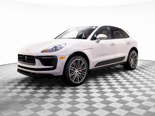 Chalk 2026 Porsche Macan Macan
