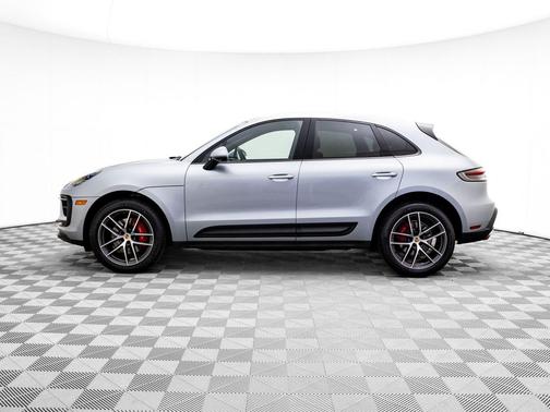 2023 Porsche Macan S