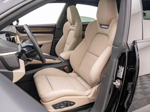 2024 Porsche Macan 4