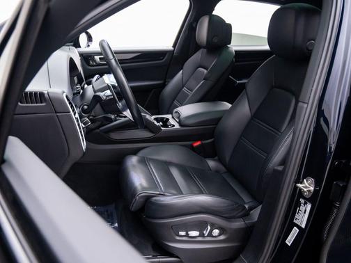 2021 Porsche Cayenne Cayenne