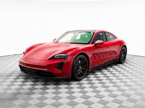2022 Porsche Taycan GTS