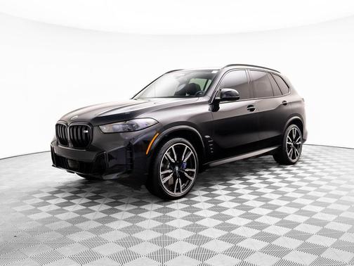 2024 BMW X5 M60i