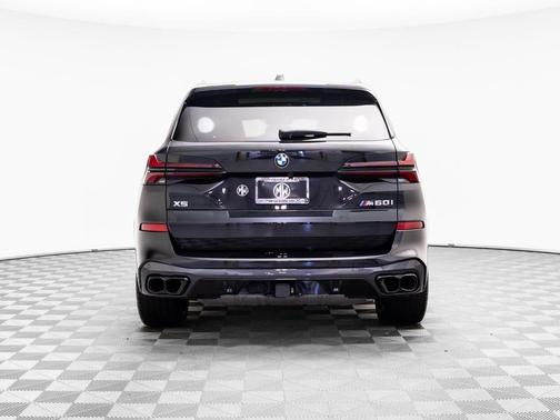 2024 BMW X5 M60i
