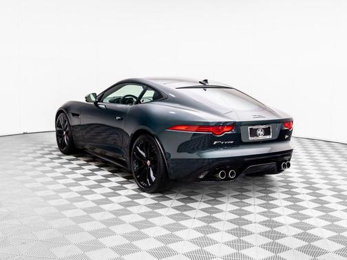 2015 Jaguar F-TYPE R