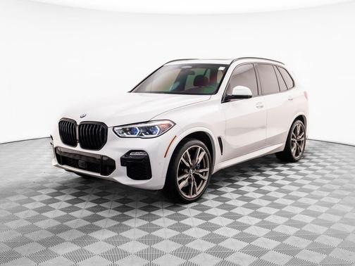 2020 BMW X5 M50i
