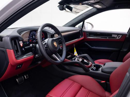 Chalk 2026 Porsche Cayenne GTS