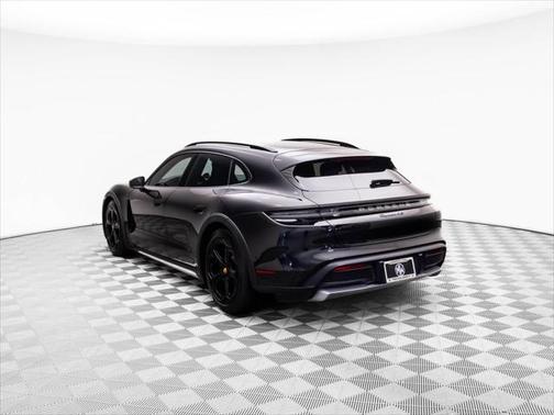 2024 Porsche Taycan Cross Turismo 4S