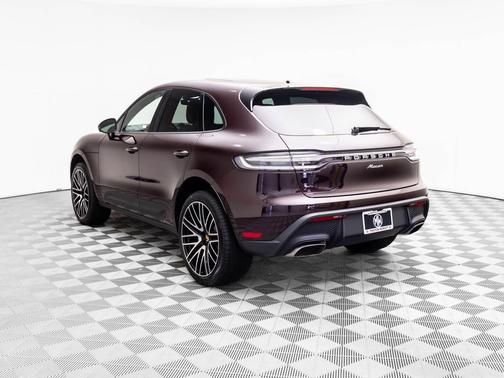 2026 Porsche Macan 
