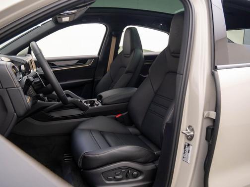 2026 Porsche Cayenne S