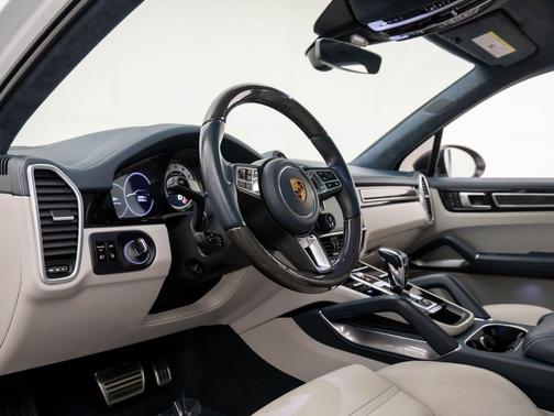 2020 Porsche Cayenne Cayenne Turbo S E-Hybrid