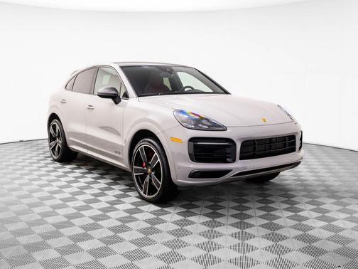 2023 Porsche Cayenne GTS