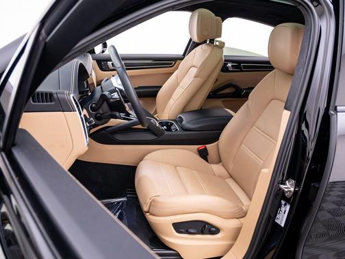 Black 2023 Porsche Cayenne GTS