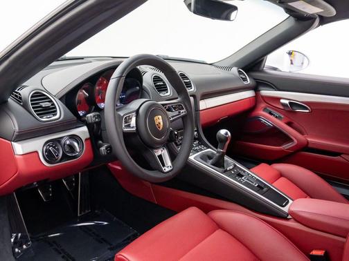 2022 Porsche 718 Boxster GTS 4.0