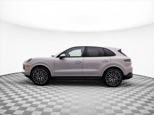 2024 Porsche Cayenne