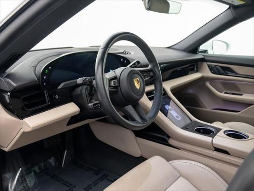 2022 Porsche Taycan