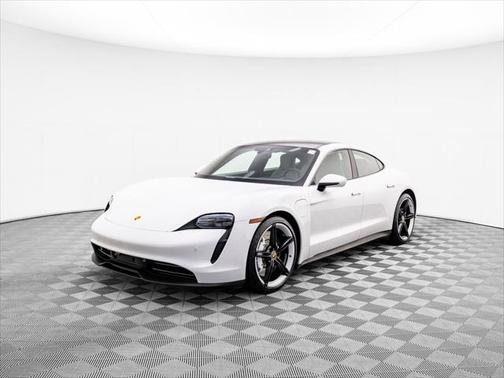 2022 Porsche Taycan