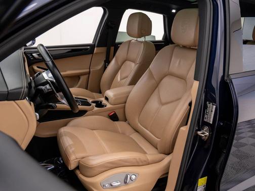 2021 Porsche Macan S