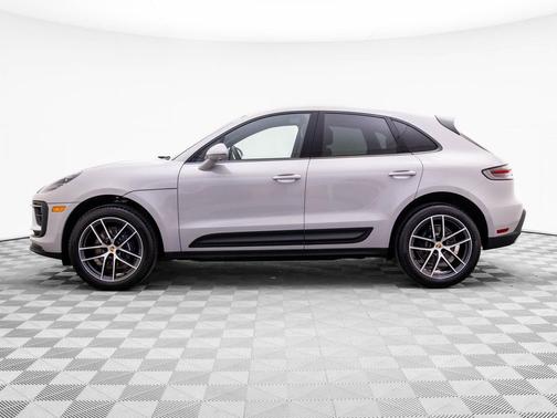 2026 Porsche Macan 