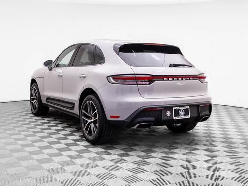 2026 Porsche Macan 