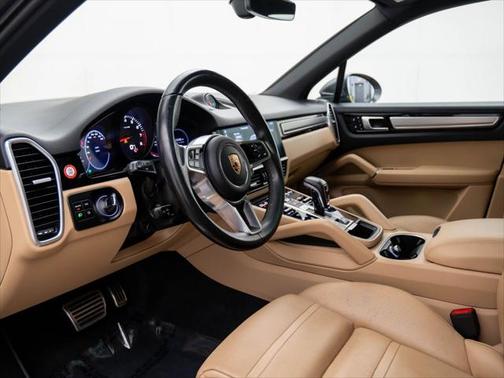 2020 Porsche Cayenne S