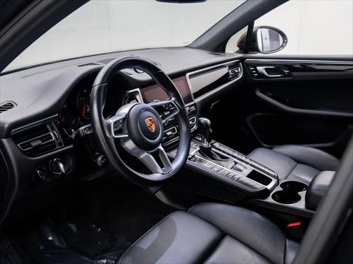 2019 Porsche Macan Base