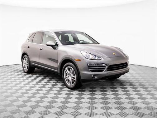 2013 Porsche Cayenne Base