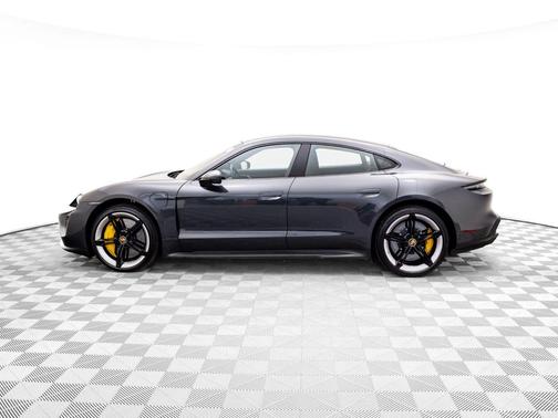 2021 Porsche Taycan Turbo S