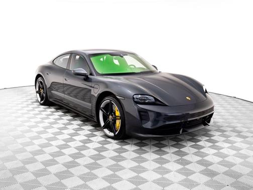 2021 Porsche Taycan Turbo S