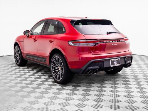 Carmine Red 2026 Porsche Macan Macan