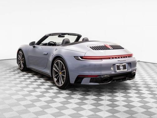 2023 Porsche 911 Carrera