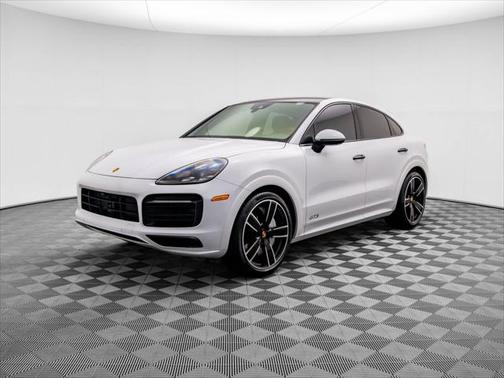 2021 Porsche Cayenne GTS
