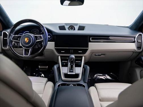 2021 Porsche Cayenne GTS