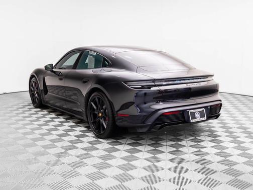 2023 Porsche Taycan GTS