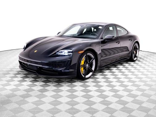 Jet Black Metallic 2021 Porsche Taycan 4S