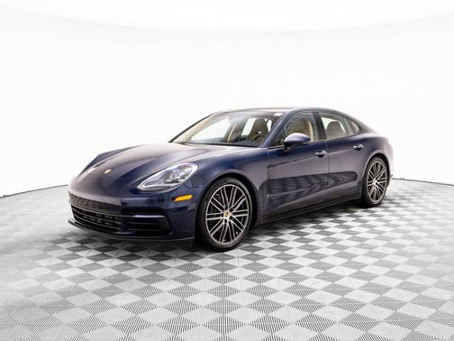 2018 Porsche Panamera 4