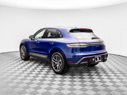 2025 Porsche Macan T