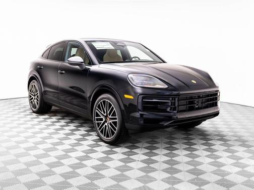 Chromite Black Metallic 2026 Porsche Cayenne Cayenne