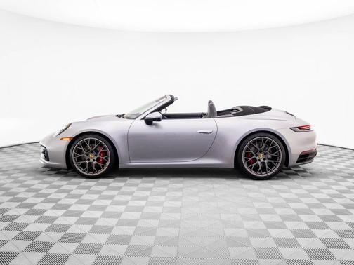 2021 Porsche 911 Carrera 4S Cabriolet