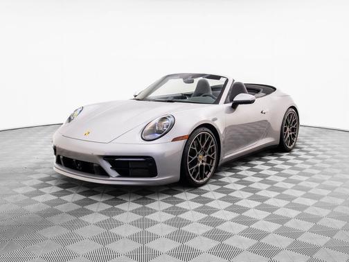 2021 Porsche 911 Carrera 4S Cabriolet