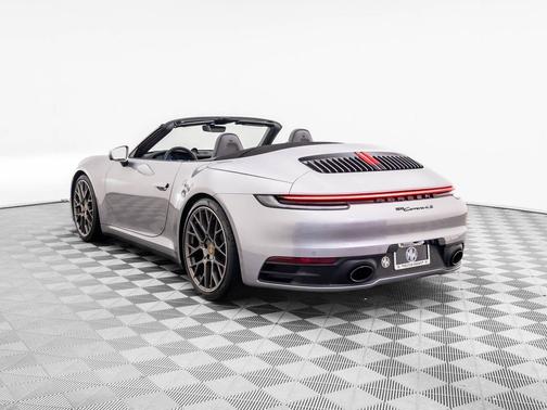 2021 Porsche 911 Carrera 4S Cabriolet