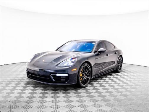 2021 Porsche Panamera Turbo S