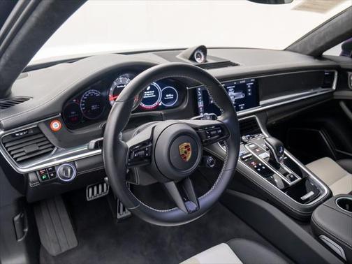 2021 Porsche Panamera Turbo S