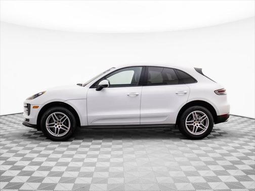 2020 Porsche Macan Base