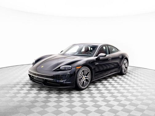2023 Porsche Taycan