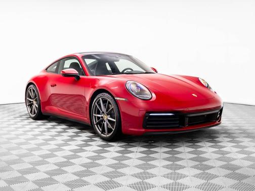 2021 Porsche 911 Carrera