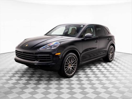 2023 Porsche Cayenne Platinum Edition