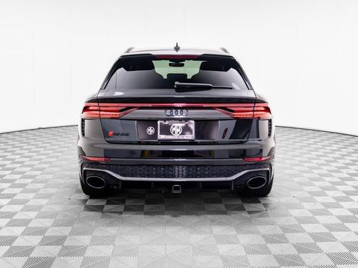 2022 Audi RS Q8 4.0T